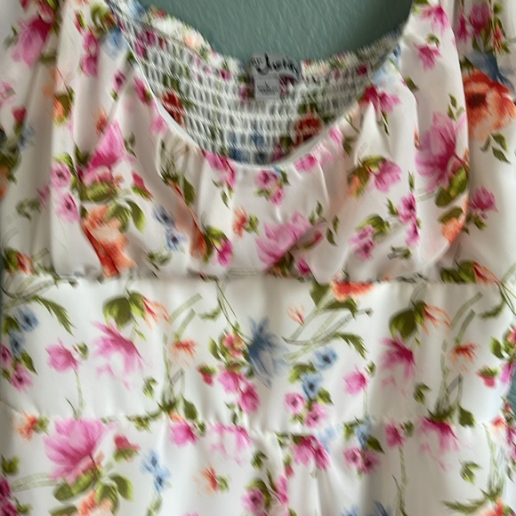 Floral Romper NWOT - Picture 5 of 12